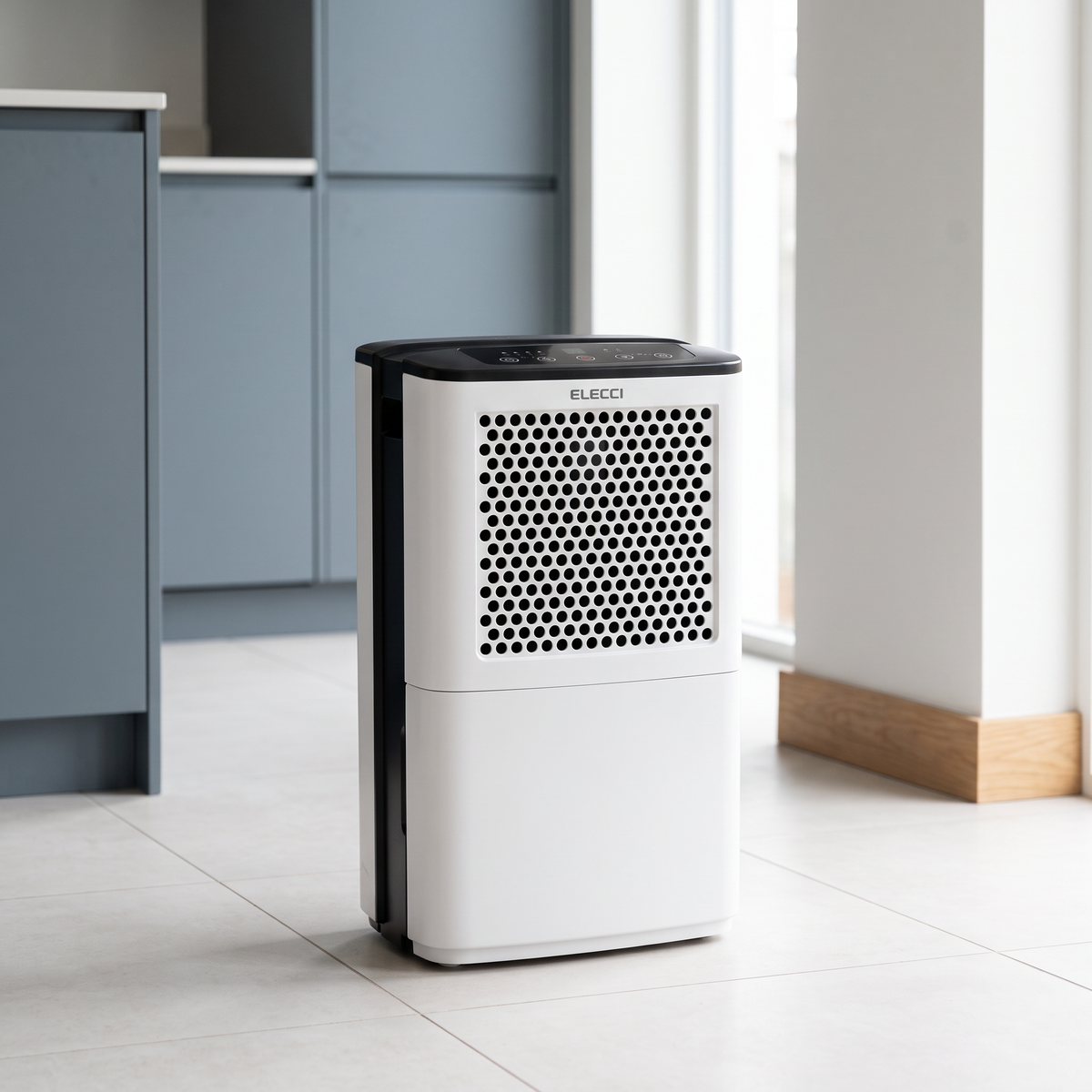 Déshumidificateur compact 12 L — intérieur moderne