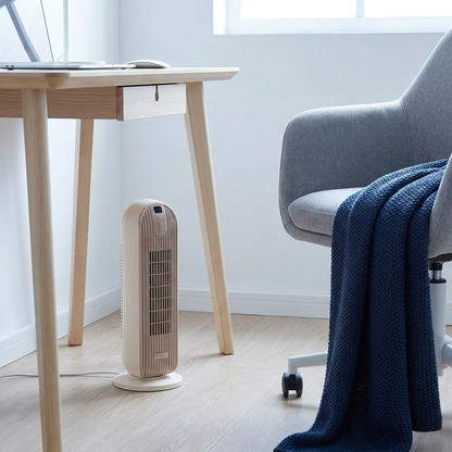 Radiateur céramique compact 1500 W — coin bureau